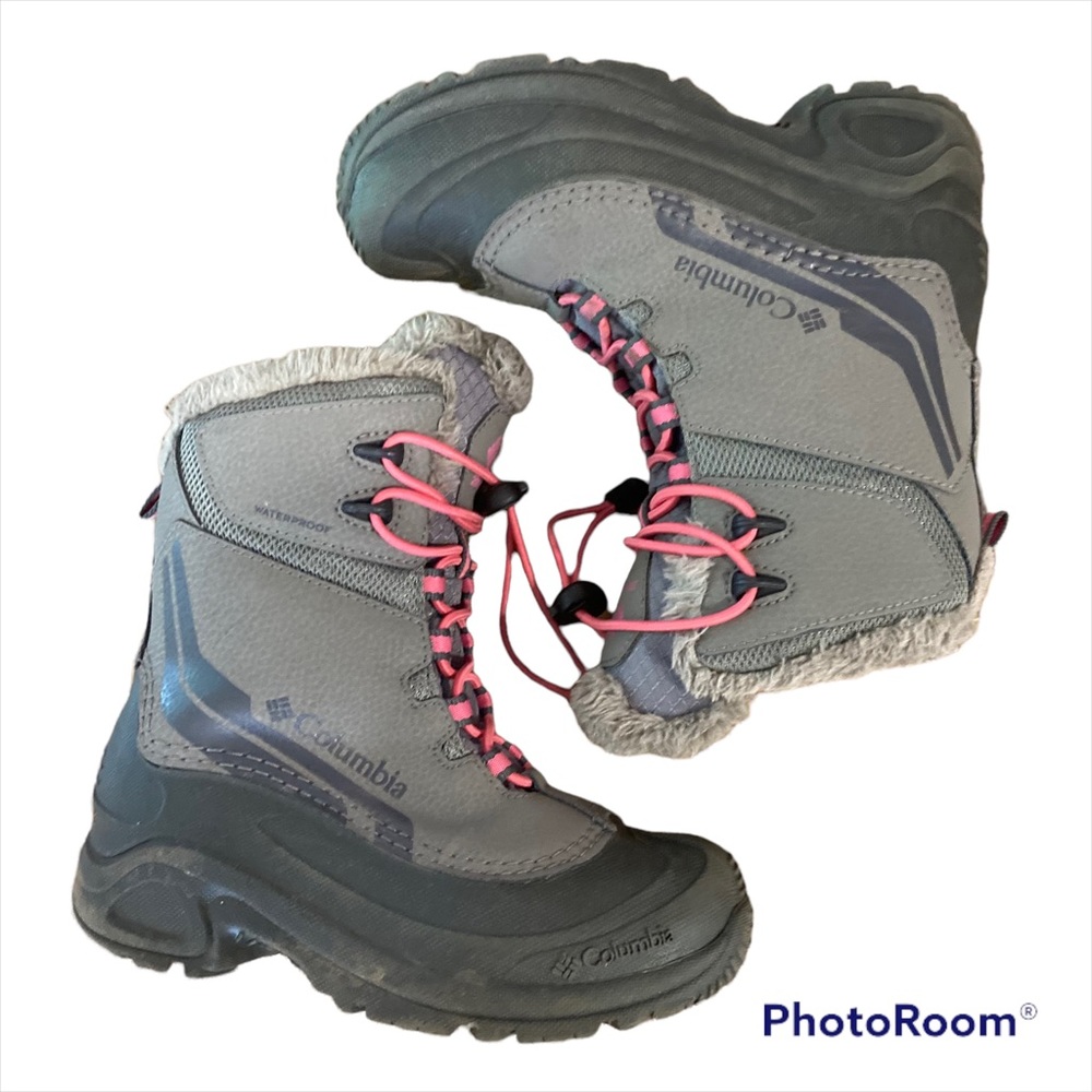 SOLD: Columbia Youth Bugabooot IV Winter Boot Size Youth 2